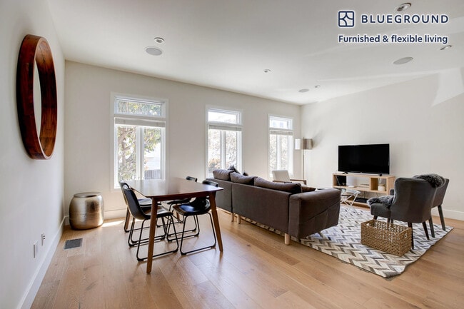 Building Photo - 1512 Pacific Ave Rental