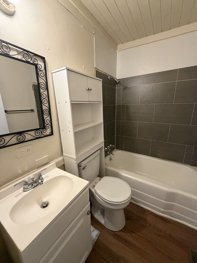 413 Midway-