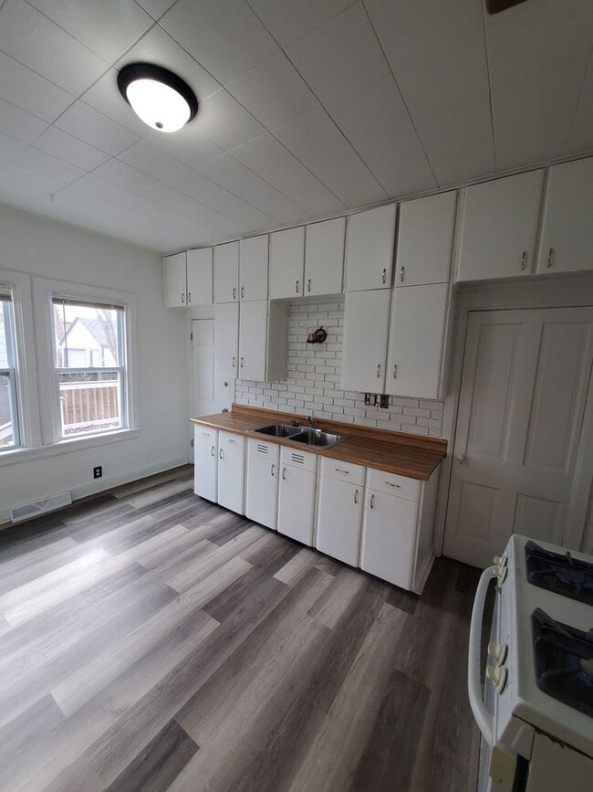 Photo - 3 Bedroom Single Family