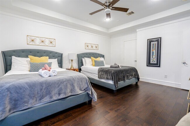 Photo - 1205 Summer St Unit B