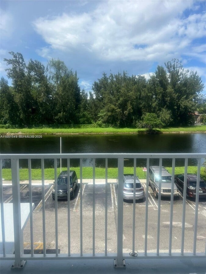 Photo - 16465 NE 22nd Ave Unit 209