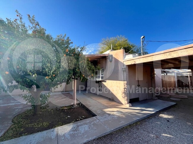 Photo - 2705 N Orchard Ave House