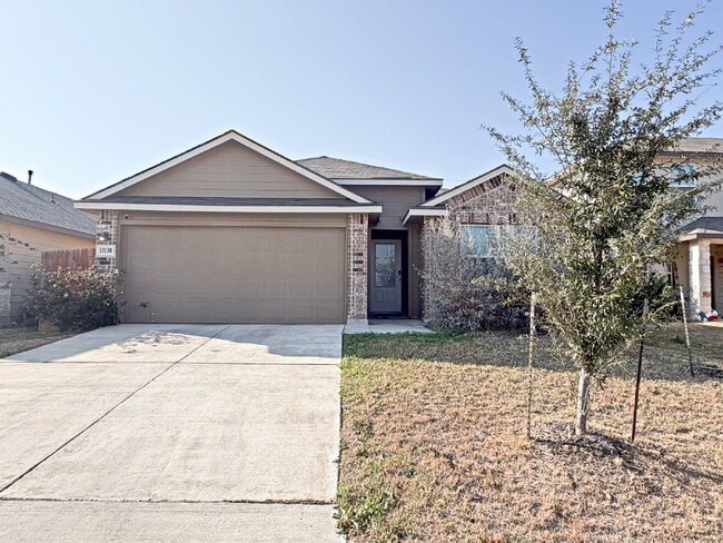 Building Photo - 13138 Whispering Bend, San Antonio, TX 78252