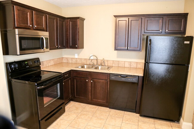 Building Photo - 614 W Mount Vernon St Unit A