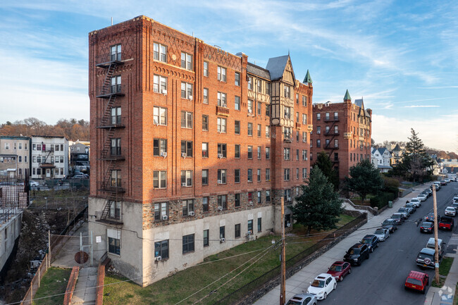 Photo - Riverview Gardens Apartments