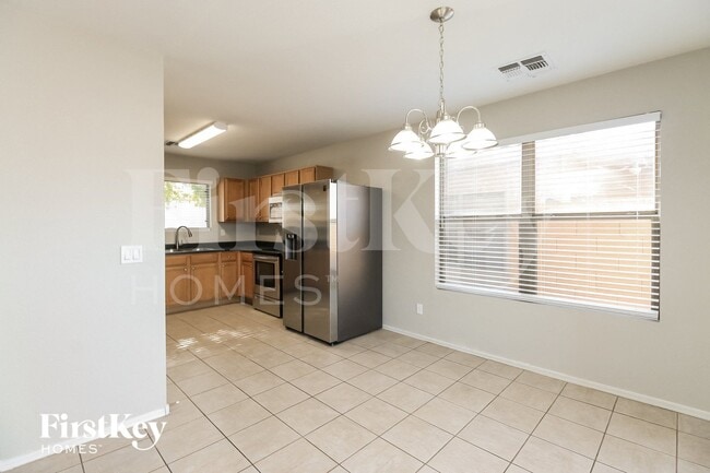 Photo - 2278 E Spruce Dr