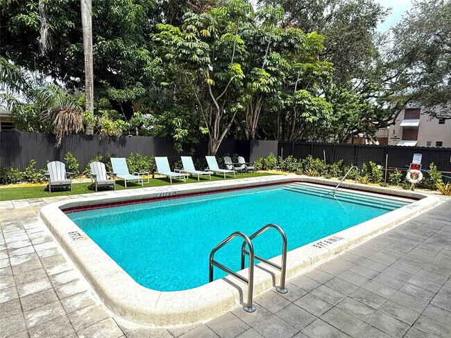 Photo - 2000 Jefferson St Unit 18