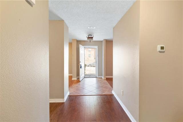 Photo - 2604 Bandera Pl