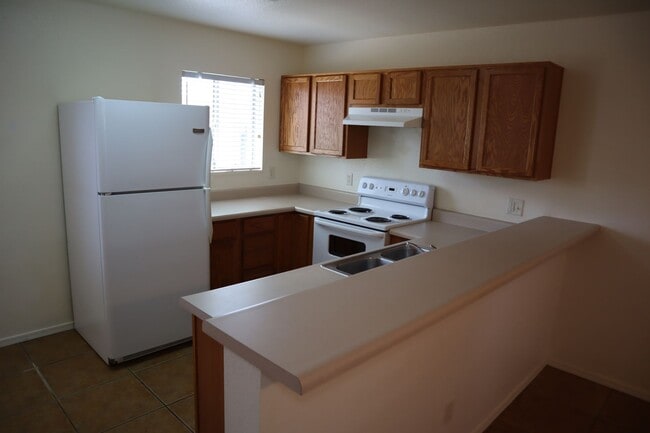Building Photo - Great Home Great Price!