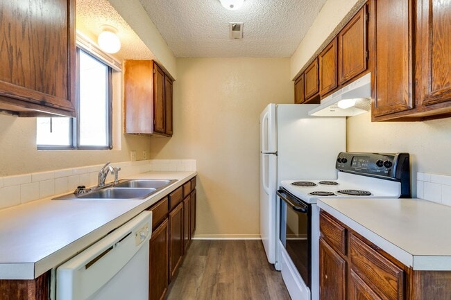 Photo - 4321 S Handley St Unidad #3
