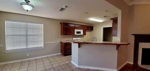 Photo - 305 Bryant St