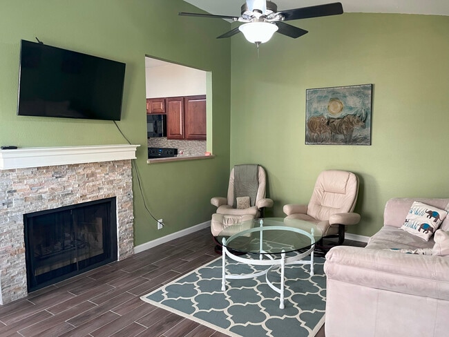 Photo - 3430 Ridge Smoke