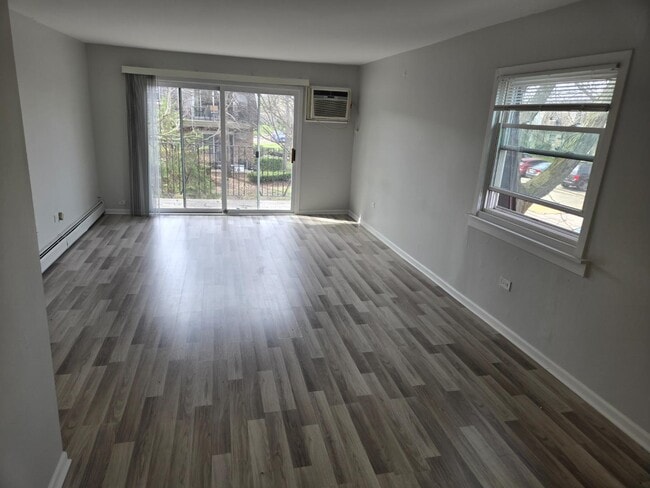 Photo - 639 Trace Dr