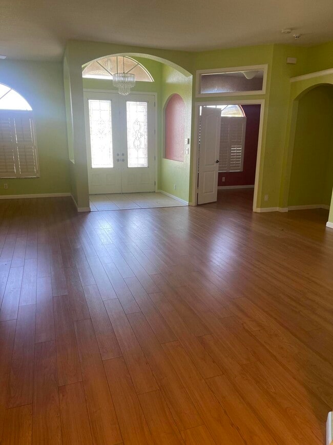 Photo - 1072 SW Castaneda Ln