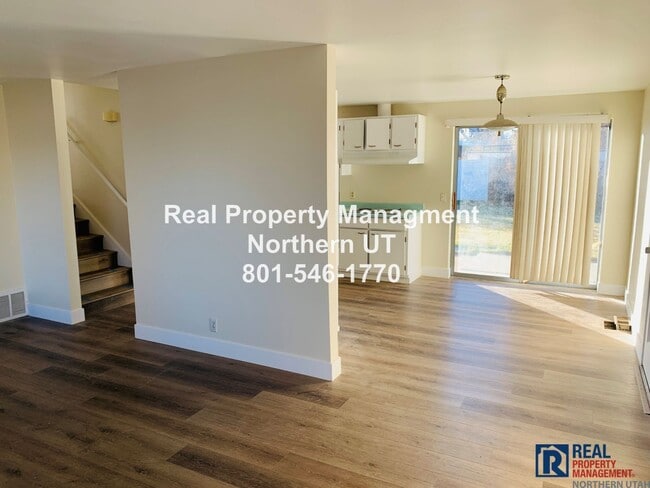 Photo - 4 Bedroom 1.5 Bath Riverdale Home Available!