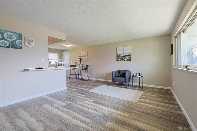 Photo - 5595 Shady Oak St