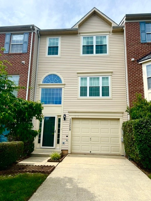 21259 Owls Nest Cir