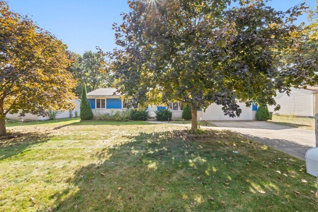 Photo - Amazing Troy Rental Available Now!