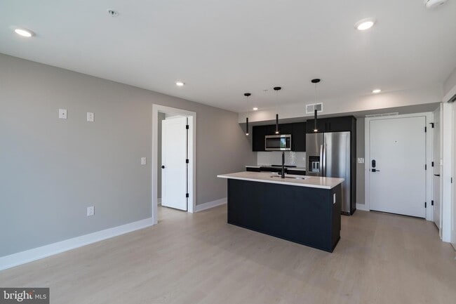 Photo - 6604 Ridge Ave Unidad 309