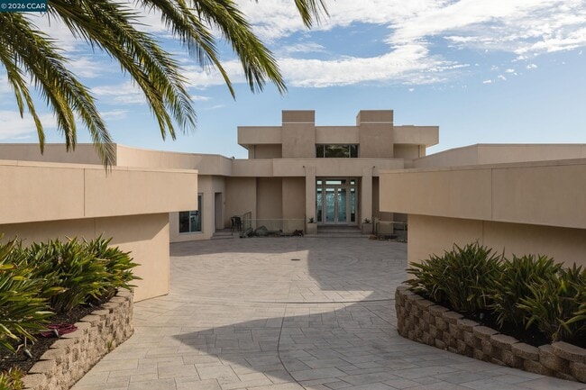 Photo - 13367 Campus Dr