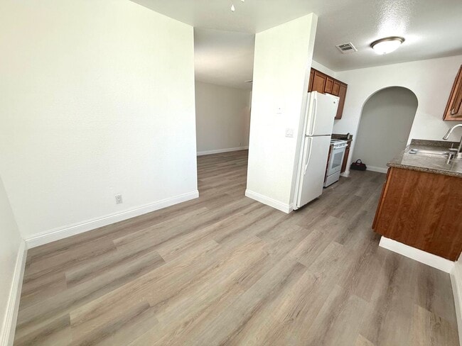 Photo - SPACIOUS 2BED/2BATH CONDO * SECOND FLOOR UNIT*