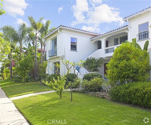 Building Photo - 1119 S Crescent Heights Blvd Rental