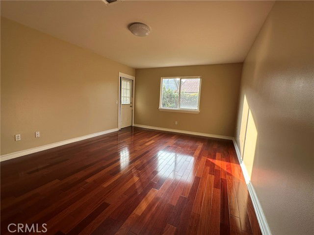 Photo - 17117 Leal Ave