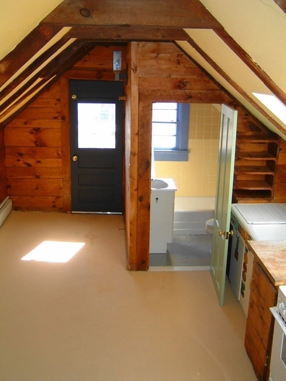 Photo - 128 Pleasant St Unidad 2