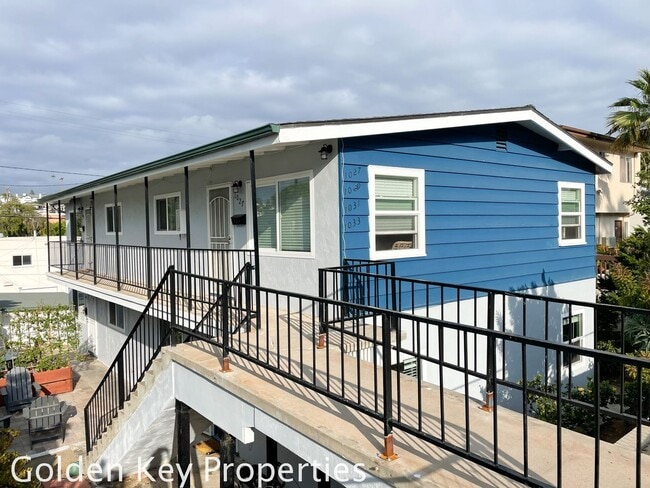 Remodeled 2-bedroom, 1 bathroom apartment ... - Remodeled 2-bedroom, 1 bathroom apartment ... Unit 1031 3rd Street