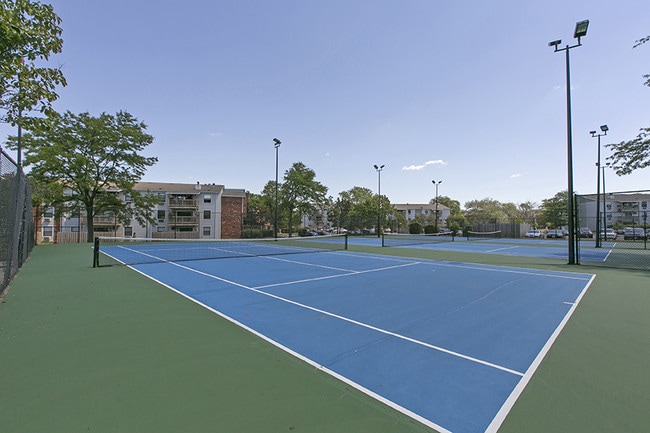 Barrington Lakes Apartments