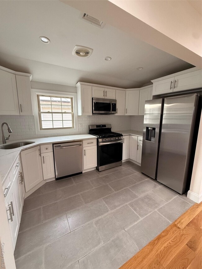 Photo - 239-38 148th Rd