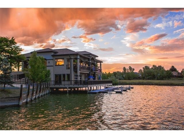 Los 3 Garcias - 6870 Xavier Cir Unit 4