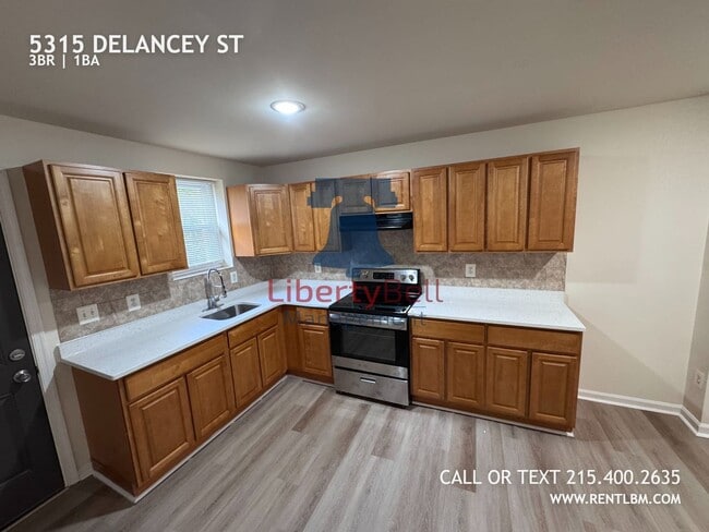 Photo - 5315 Delancey St