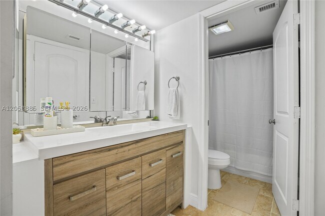 3200 Port Royale Dr N Unit 210