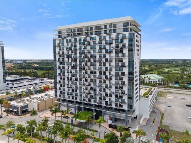 Building Photo - 5300 Paseo Blvd Unit 502