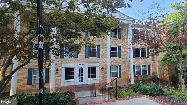 Building Photo - 7651 Tremayne Pl Unit 108 Rental