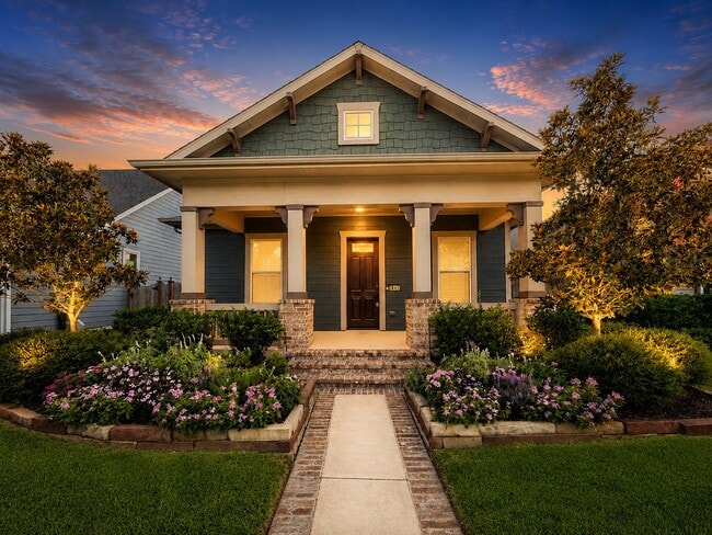 Building Photo - 18410 Central Creek Dr