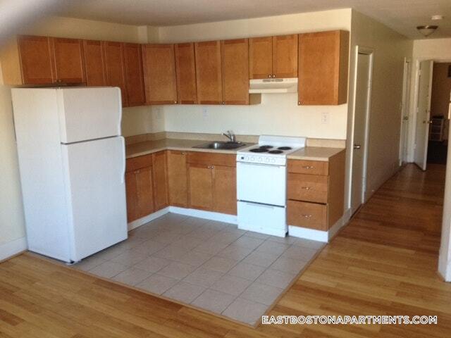 Photo - 210 Maverick St Unit 6