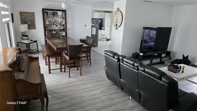 Photo - 7817 Fairway Blvd