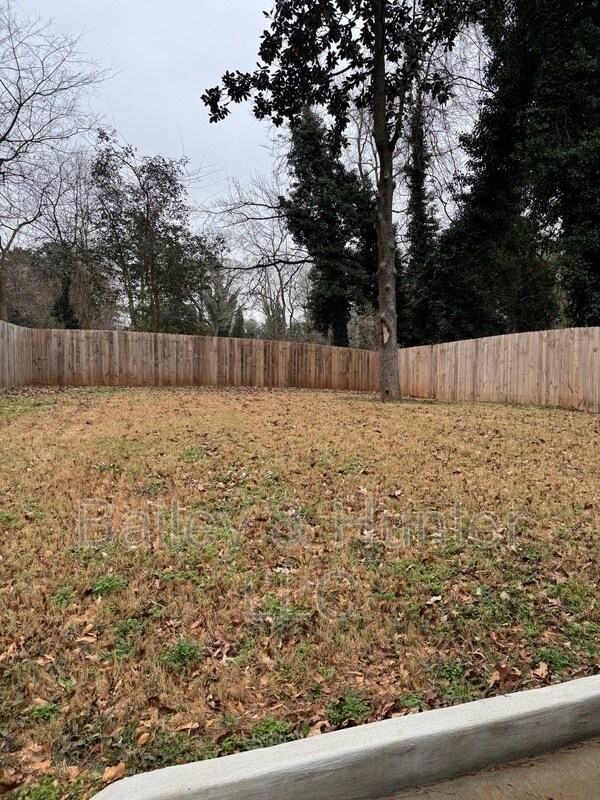 Photo - 1328 B Blvd SW