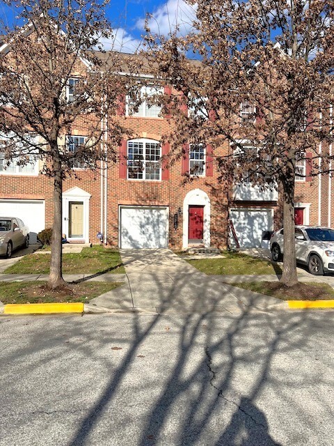 Photo - 10312 Nareen St (Upper Marlboro, MD)