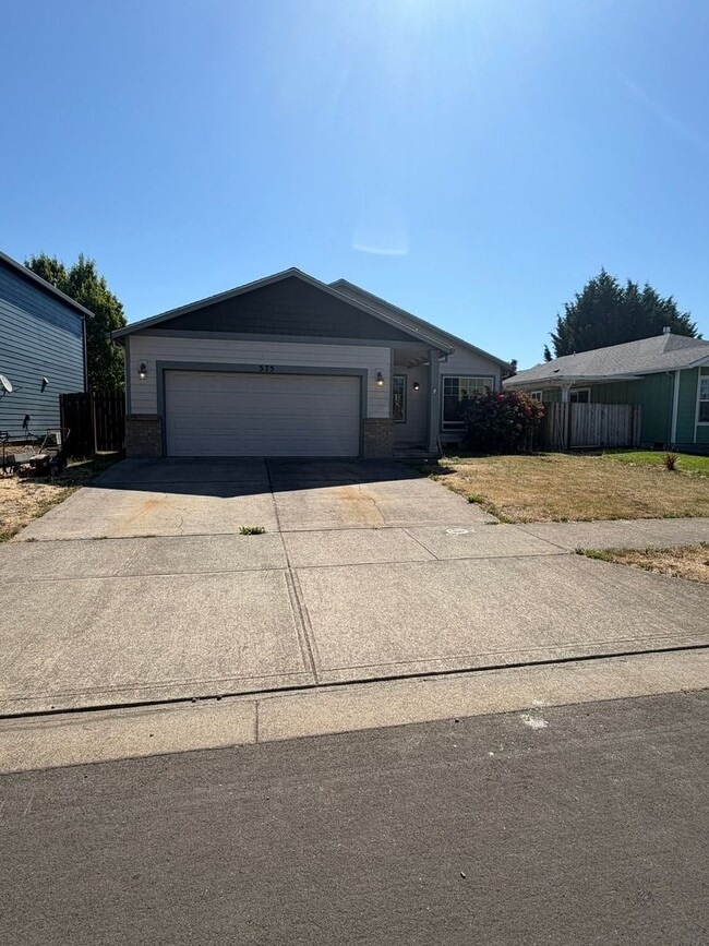 375 Twister St NE