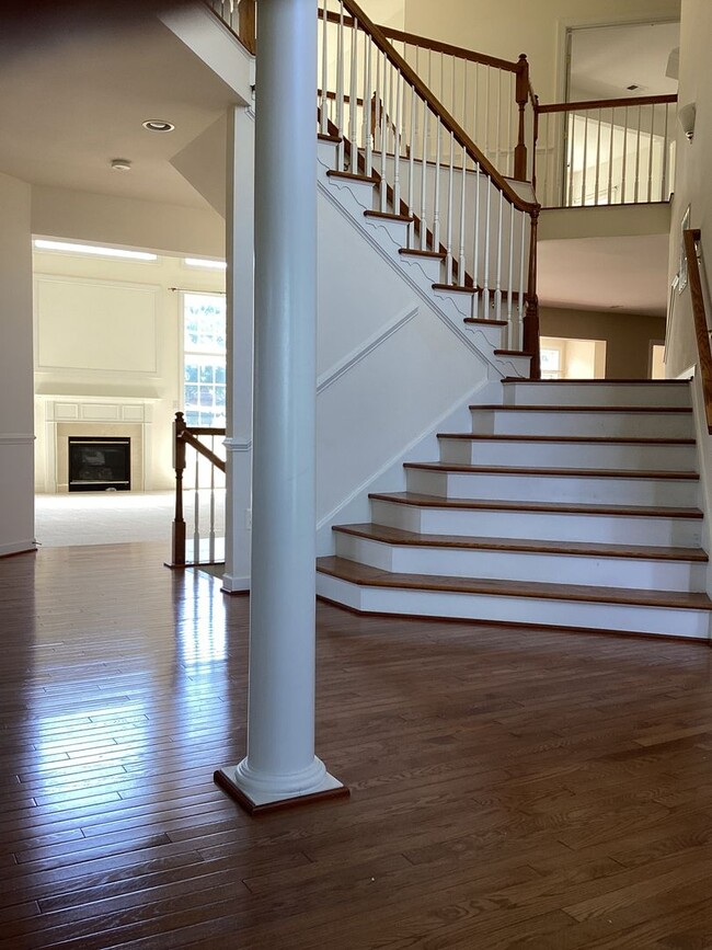 Photo - House in Country Club Estates