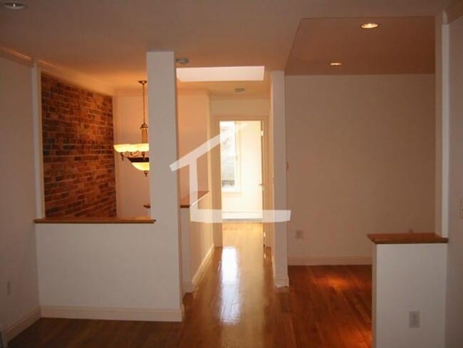 Photo - Huge, luxury 2 bed penthouse in South Boston!