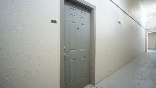 Photo - 1/1 in West Campus Unit 513