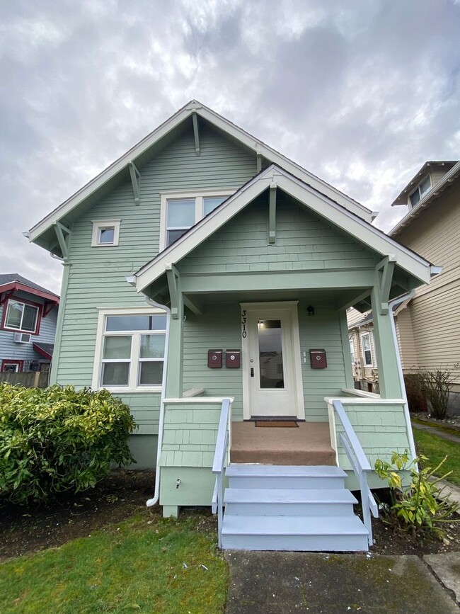Building Photo - W111 Unit B Rental