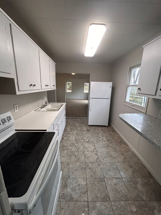 Photo - 4730 Bowser Ave