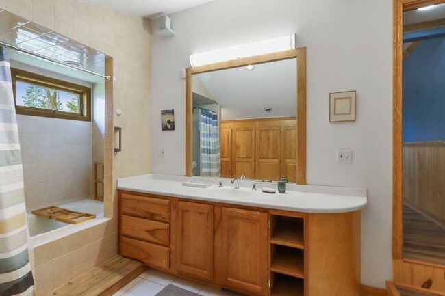 Photo - 222 Ridge Rd