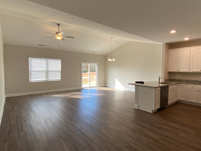 Photo - 105 Level Dr