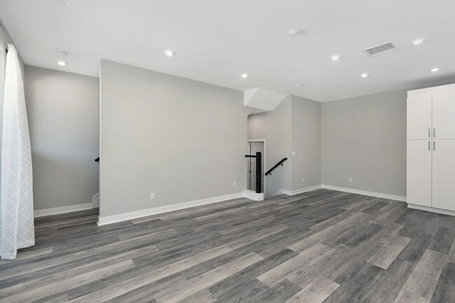 Photo - Stunning & Spacious - 3BD/2.5BA Townhome - Resort Style Living! Smart Home! Roof Deck w/ Expansiv...